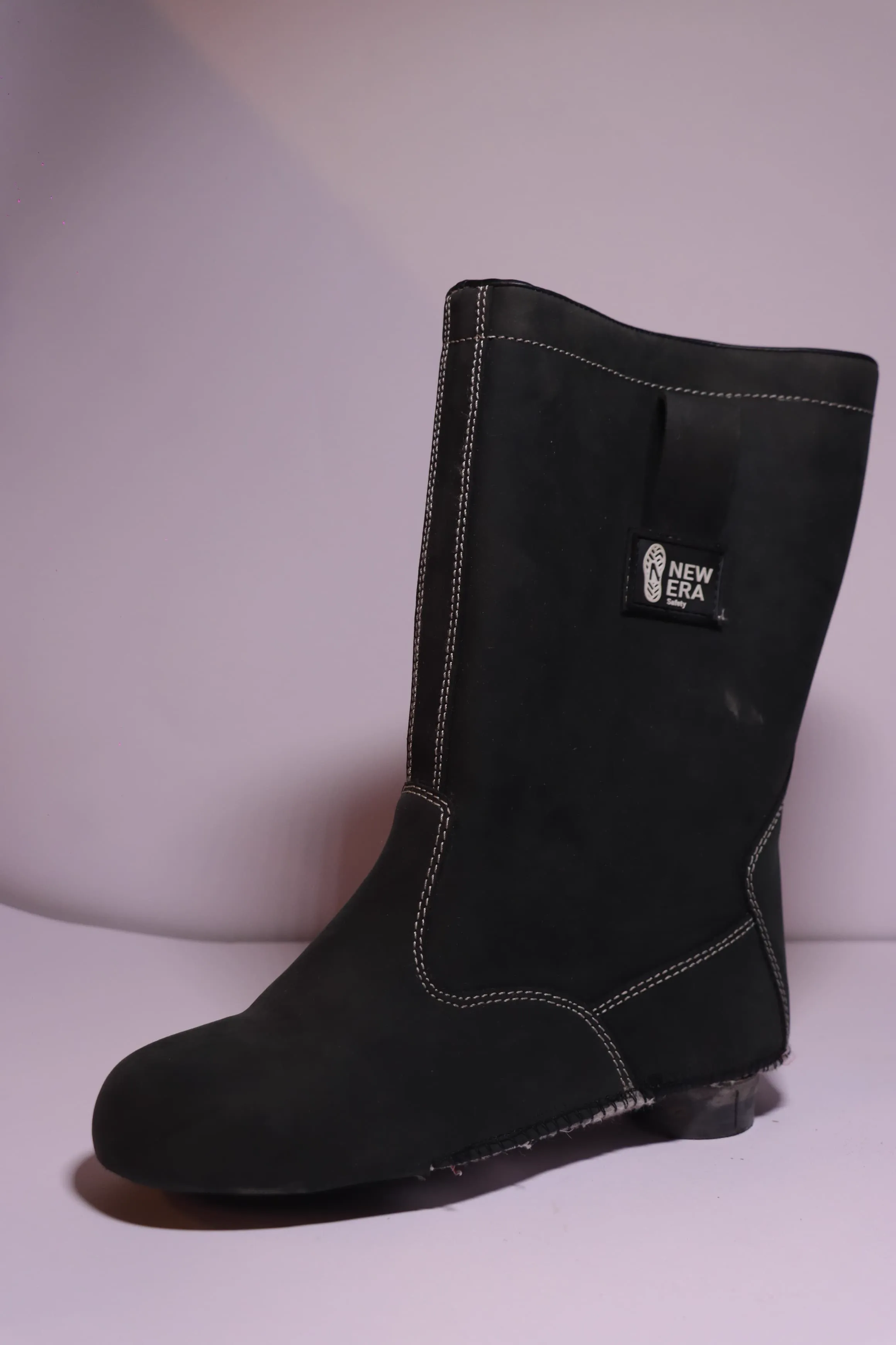 Comparison of Strobelled vs Lasted upper safety shoe construction
